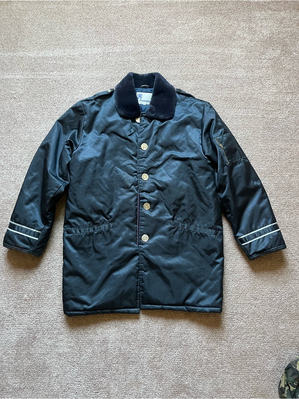 VTG 70’s Pinkerton Security Services Navy Blue Fur Collared Coat
